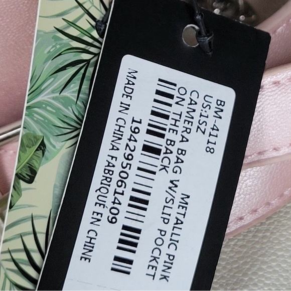 Badgley Mischka Blush Quilted Crossbody Bag - Picture 6 of 10